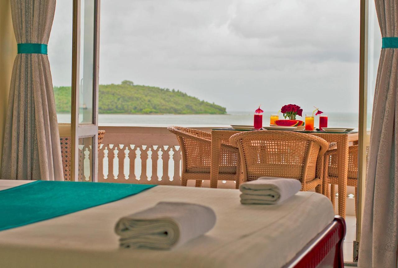 Kokari Guesthouse Hope Town Ngoại thất bức ảnh