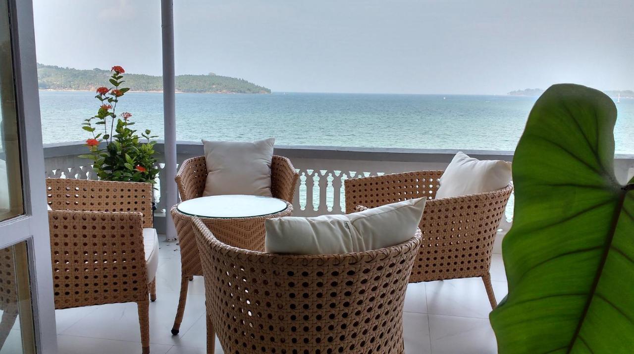 Kokari Guesthouse Hope Town Ngoại thất bức ảnh